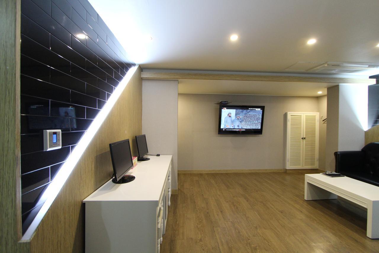Hotel Louis.J Sasang-Gu Экстерьер фото